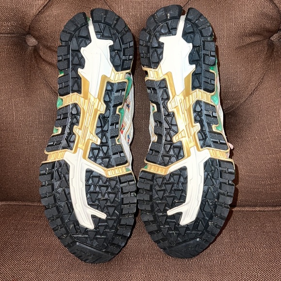 EUC ASICS Gel Nandi 360 size 9 - Picture 8 of 15